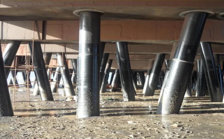 Защитная оболочка для морских свай (3)